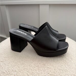 Soda Women's Black Platform Mules